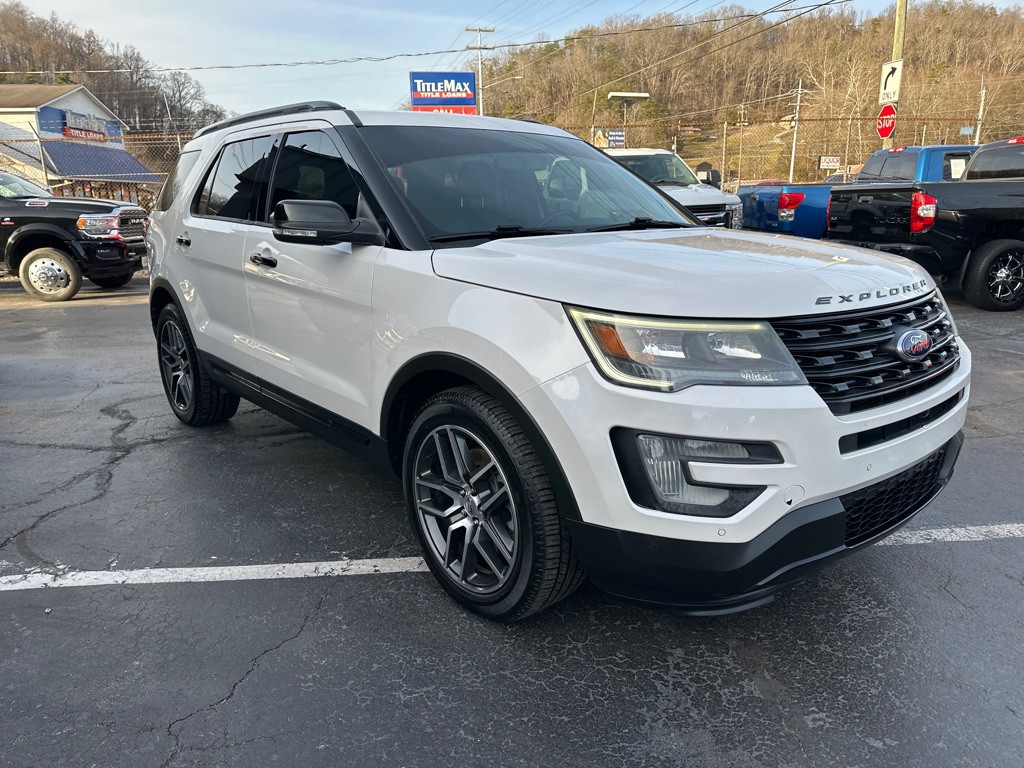 2016 Ford Explorer Image 4