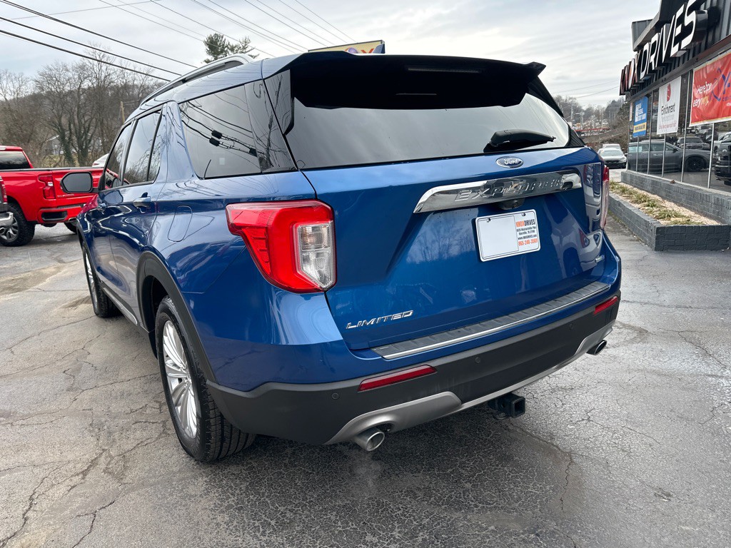 2020 Ford Explorer Image 2