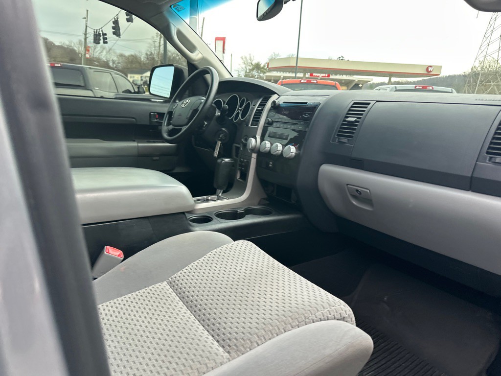 2012 Toyota Tundra Image 6