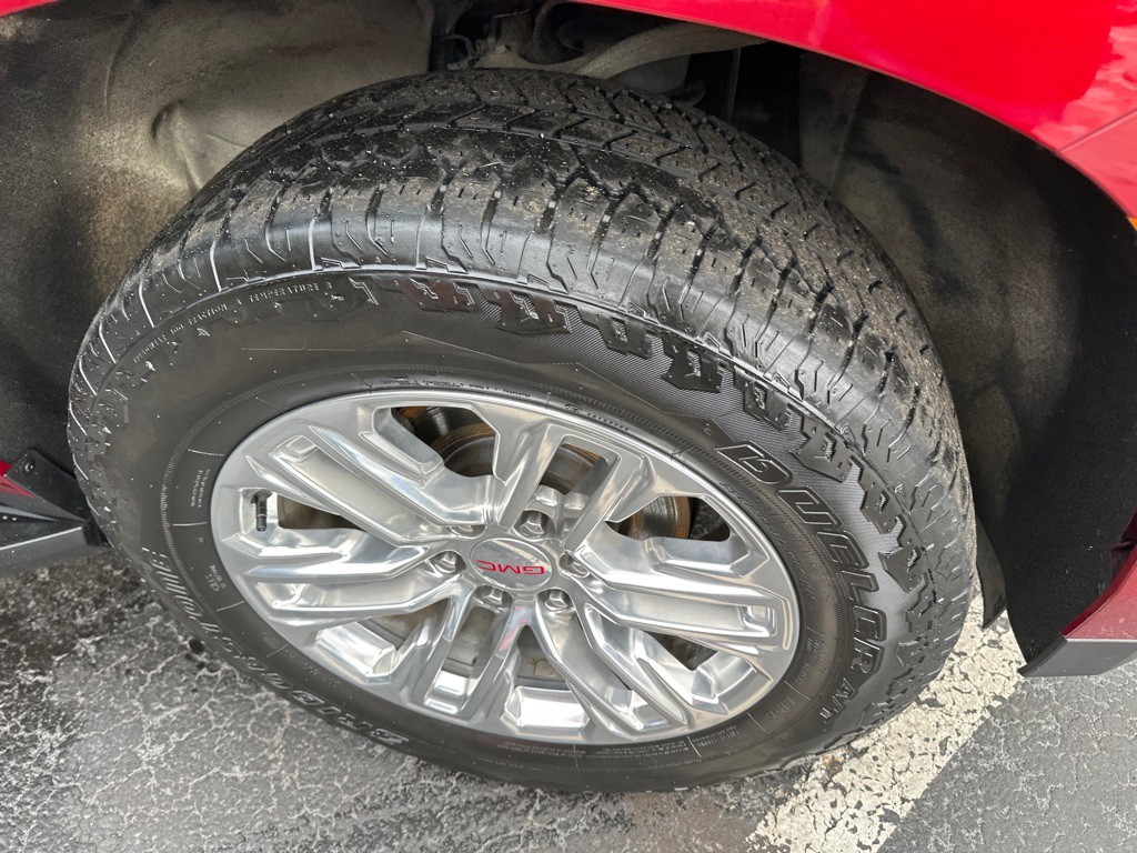 2021 GMC Yukon Image 6