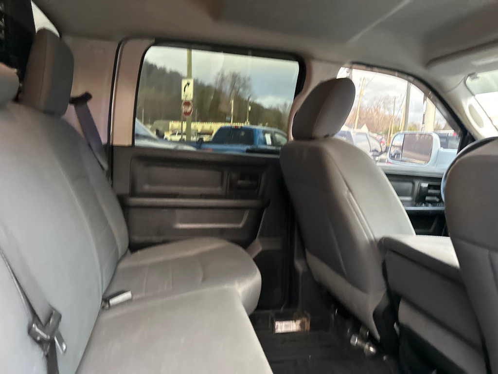 2015 RAM 3500 Image 8