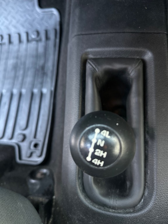 2015 RAM 3500 Image 14