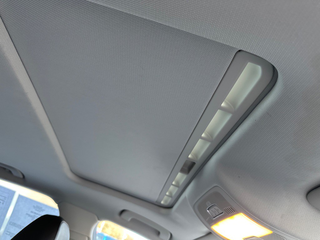 2012 Audi A4 Image 9