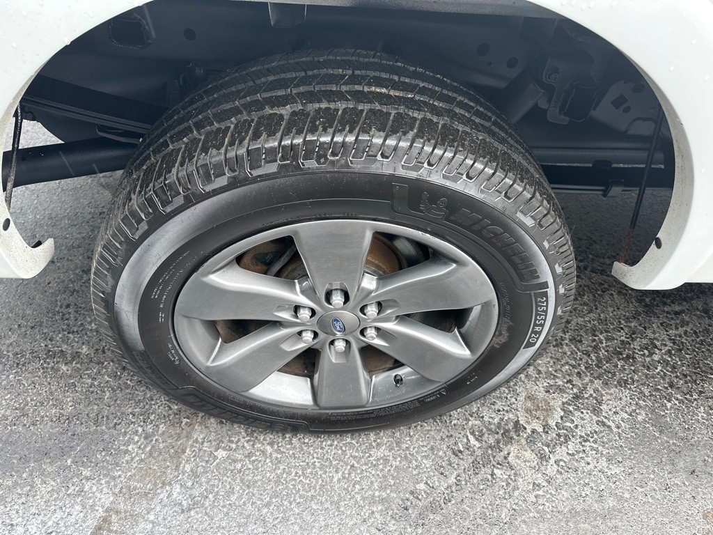 2013 Ford F-150 Image 12