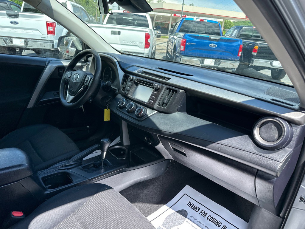 2017 Toyota Rav4 Image 7