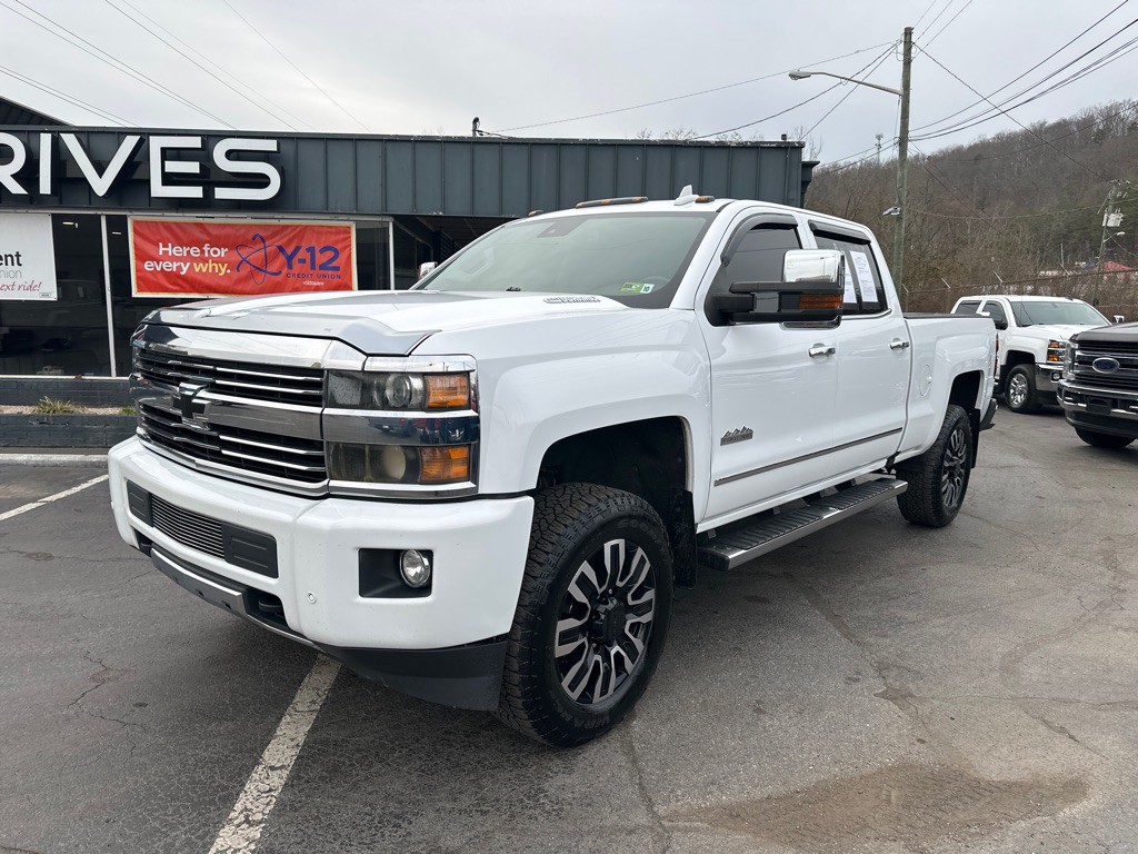 2016 Chevrolet Silverado 1500 Image 1