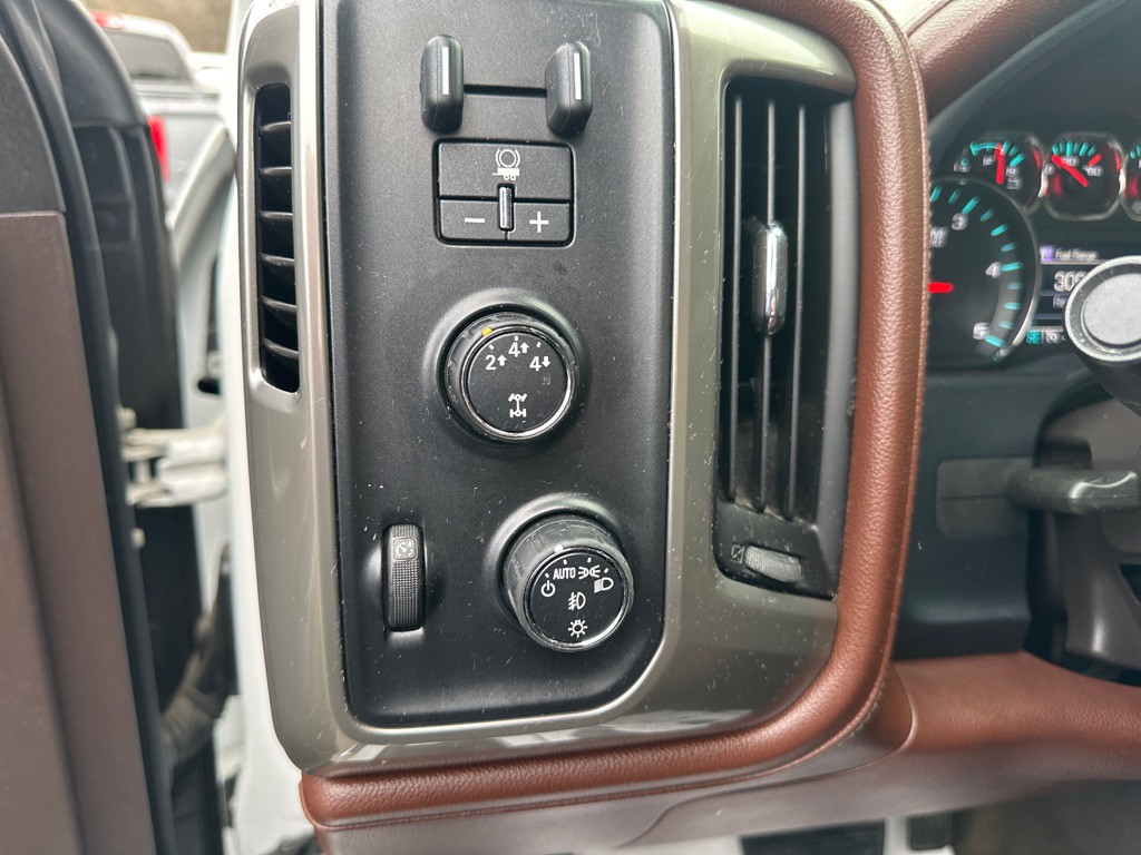 2016 Chevrolet Silverado 1500 Image 16