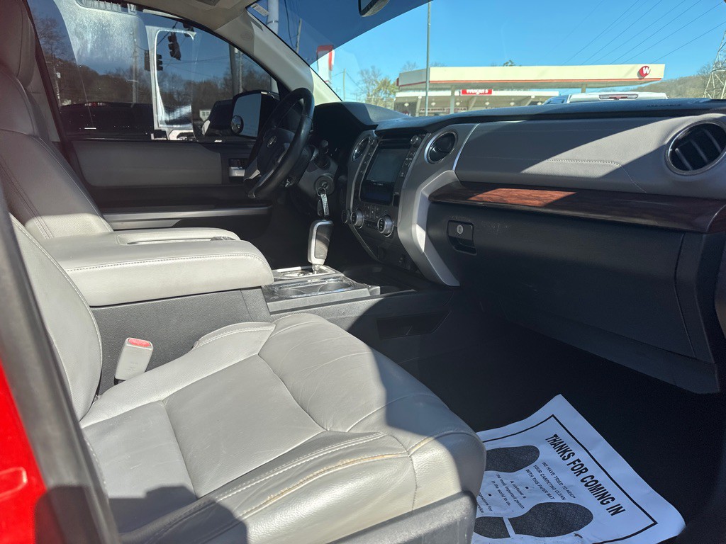 2014 Toyota Tundra Image 7