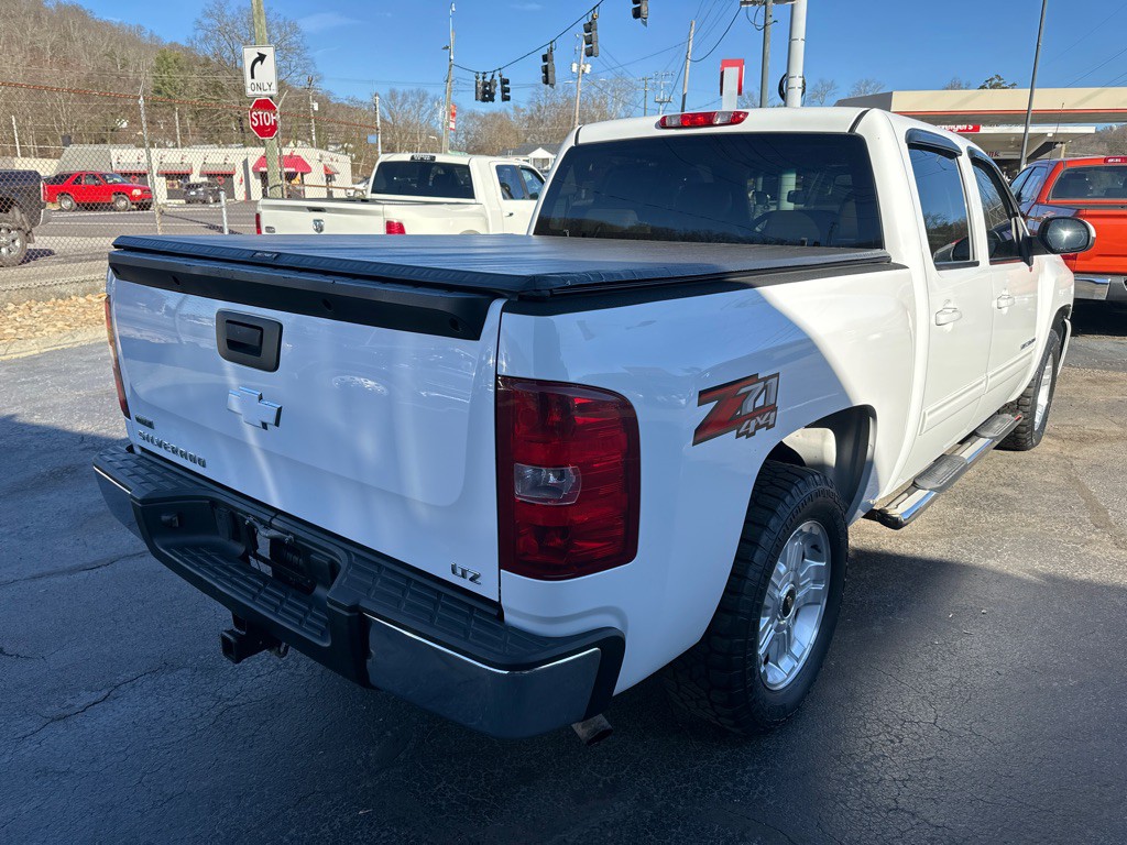 2011 Chevrolet Silverado 1500 Image 4