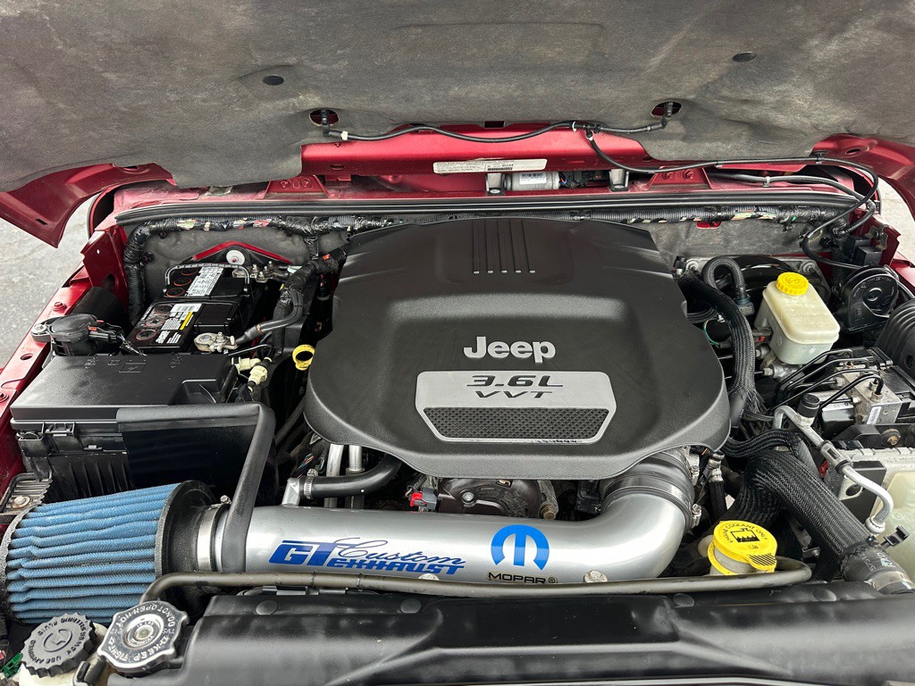 2013 Jeep Wrangler Unlimited Image 15