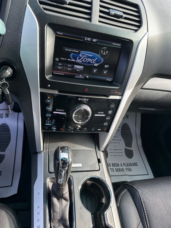 2015 Ford Explorer Image 15