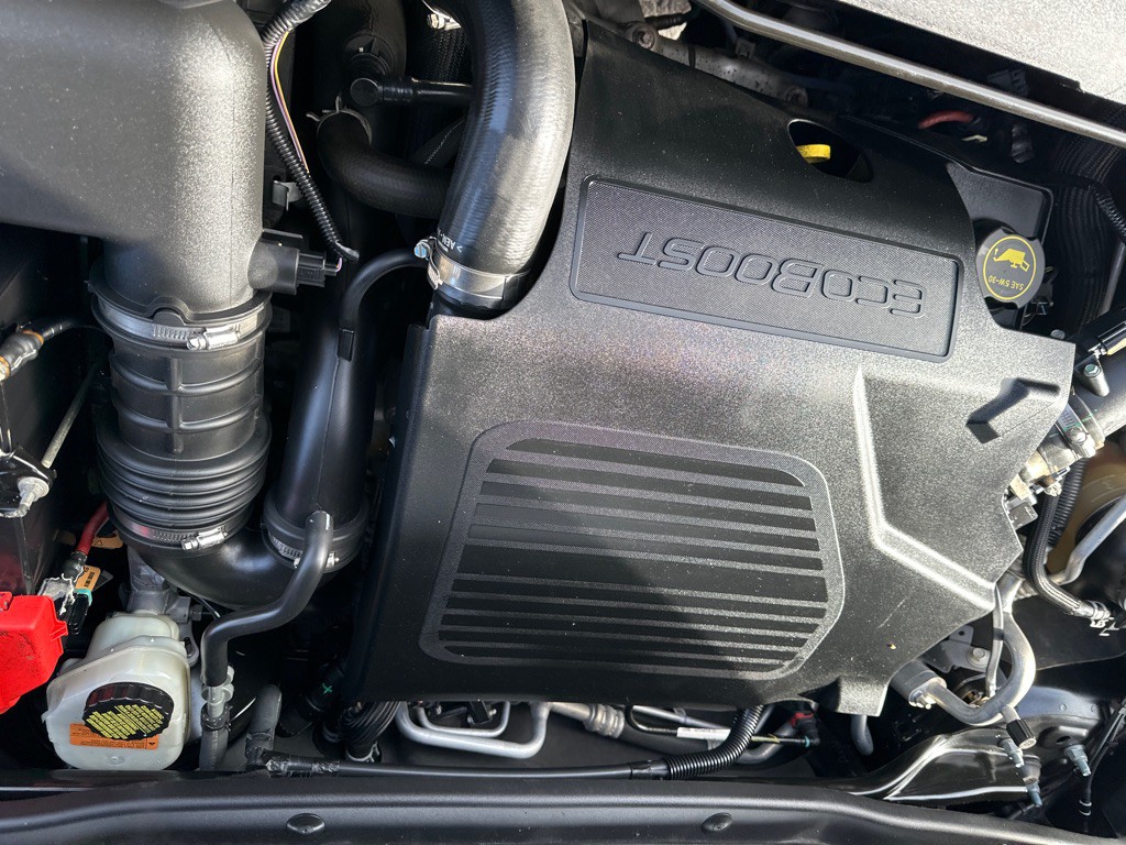 2015 Ford Explorer Image 16