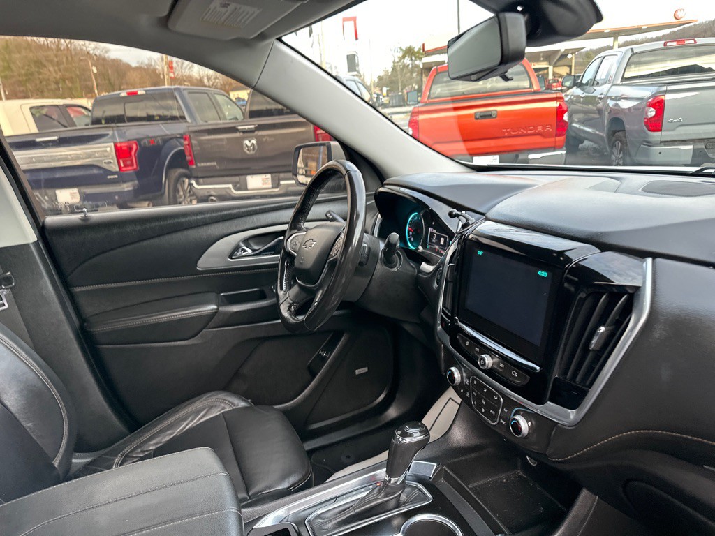 2018 Chevrolet Traverse Image 8