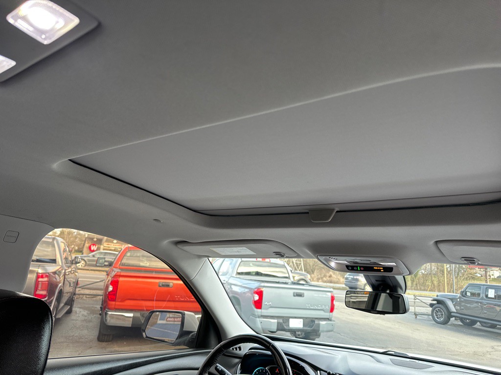 2018 Chevrolet Traverse Image 10