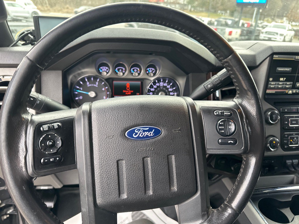 2015 Ford F-350 Image 19