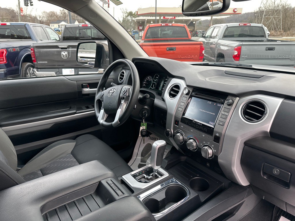 2018 Toyota Tundra Image 8