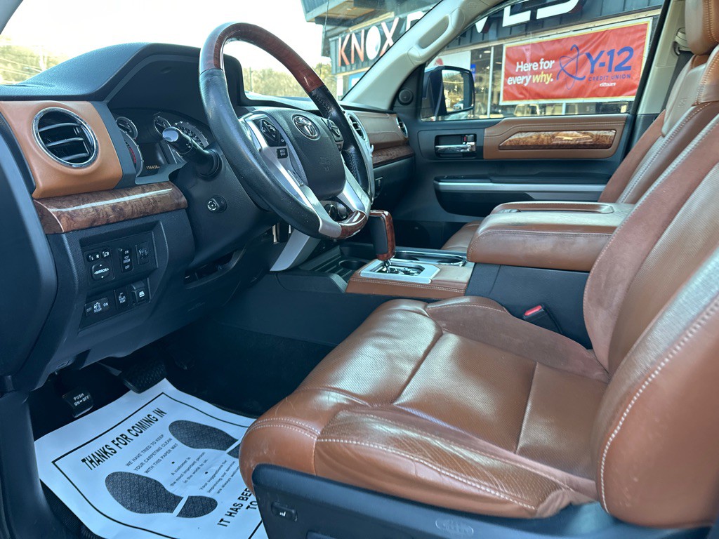 2016 Toyota Tundra Image 18