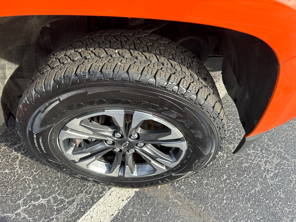 2019 Chevrolet Colorado Image 6