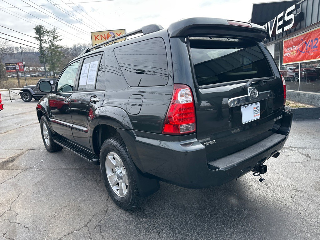 2006 Toyota 4Runner Image 2