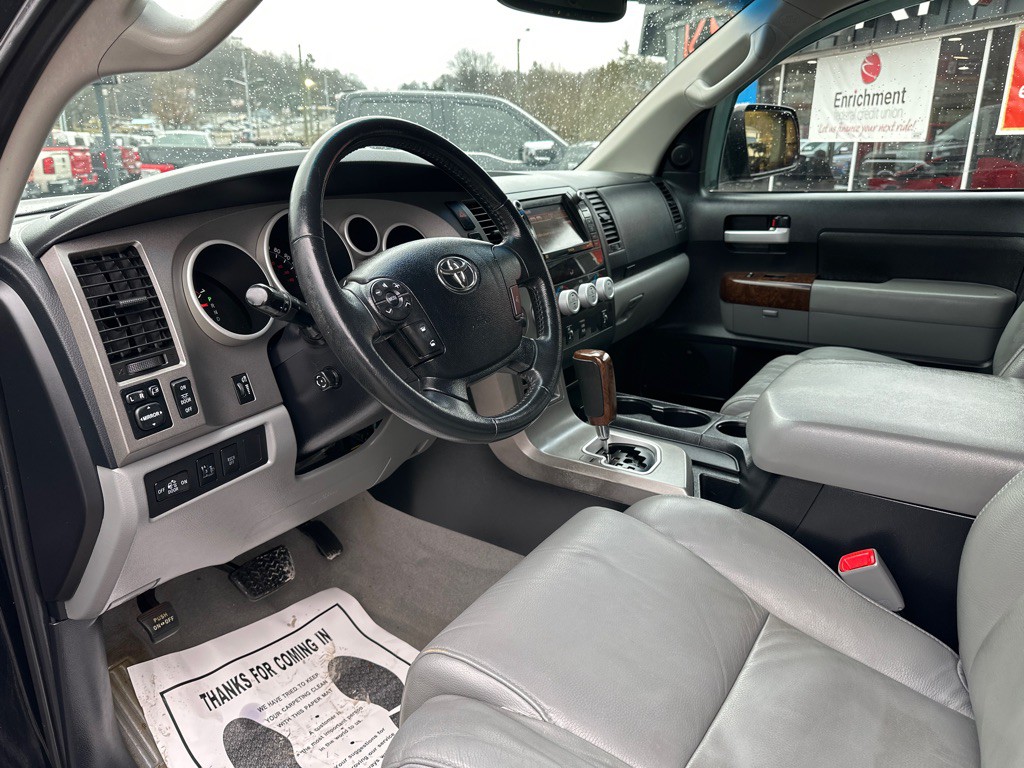 2010 Toyota Tundra Image 12