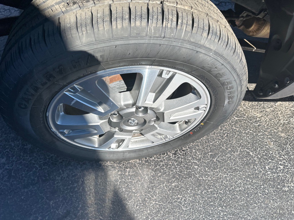 2016 Toyota Tundra Image 12