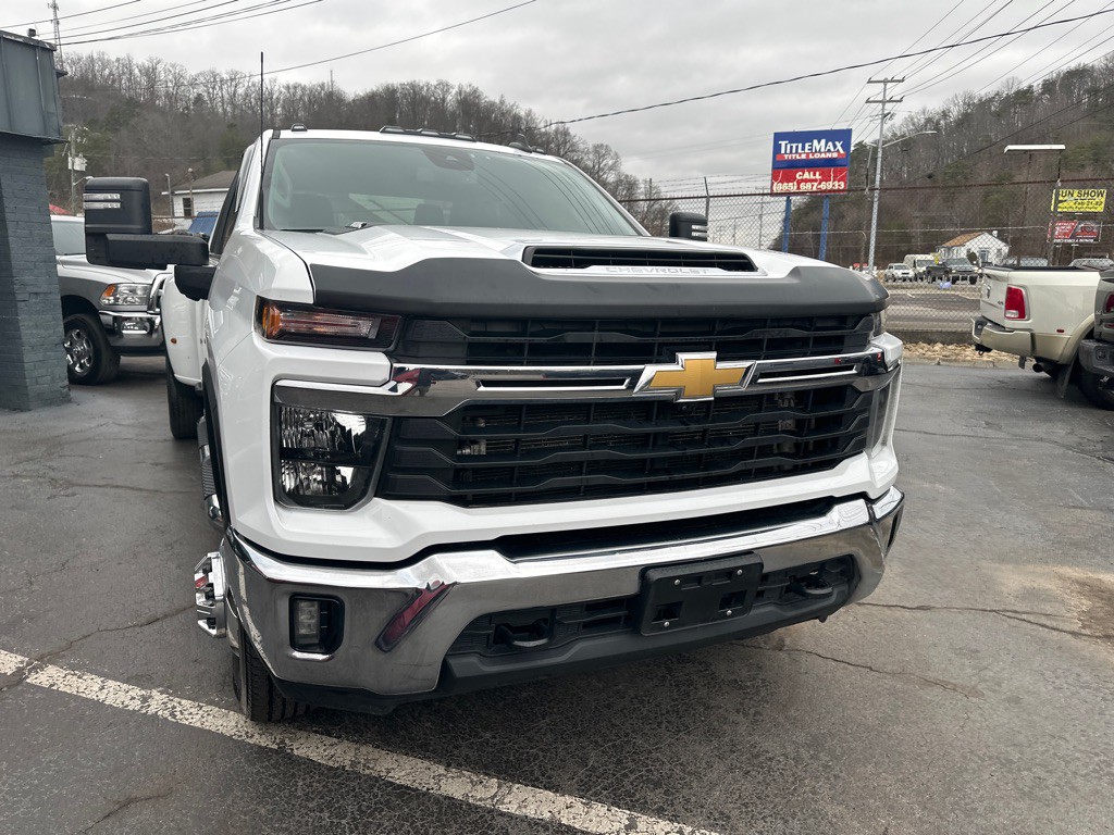 2024 Chevrolet Silverado 1500 Image 5