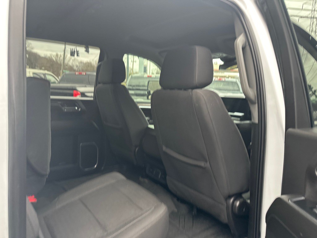 2024 Chevrolet Silverado 1500 Image 10