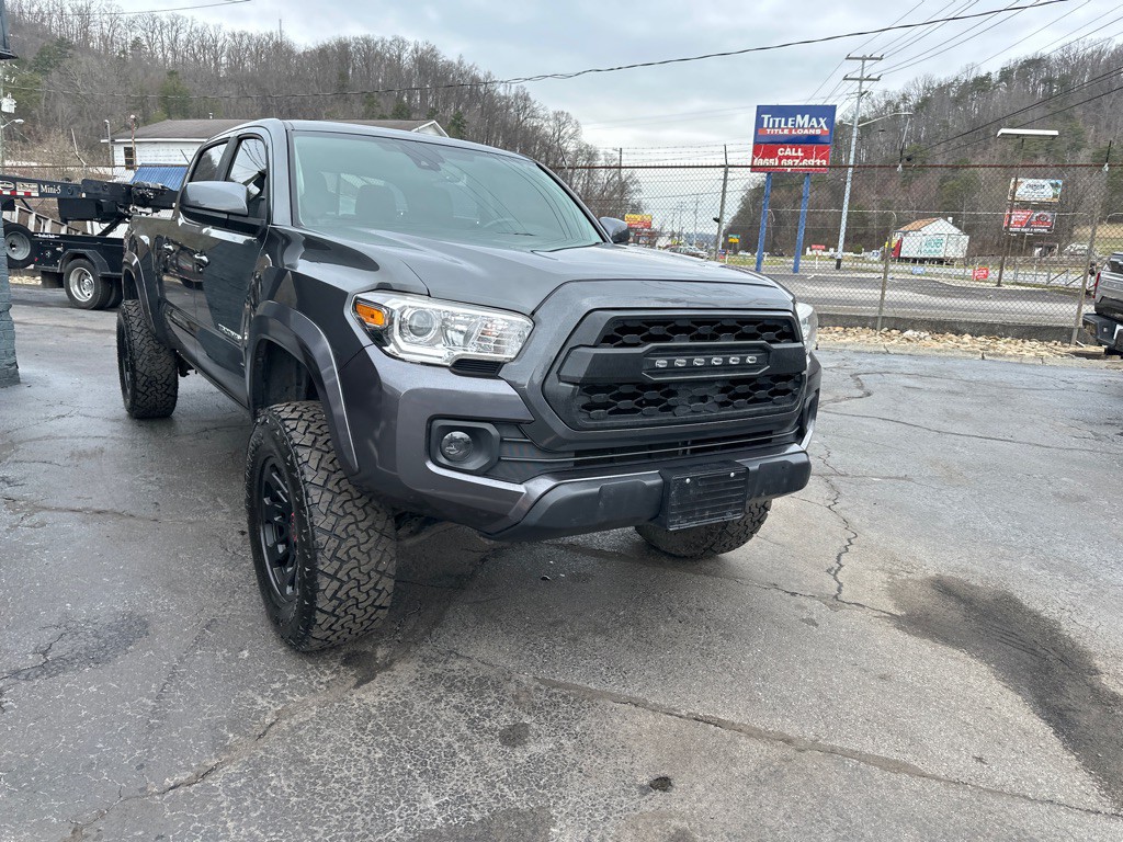 2019 Toyota Tacoma Image 5