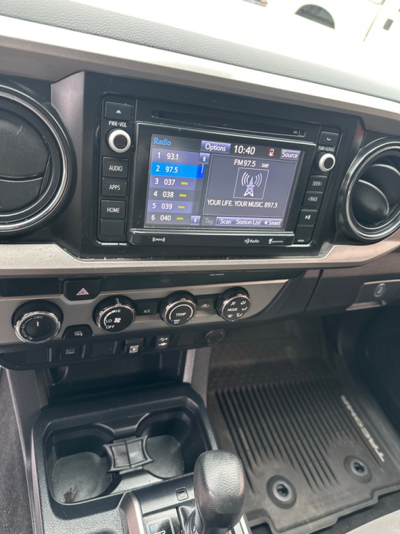 2019 Toyota Tacoma Image 15