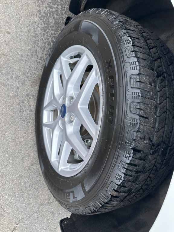 2022 Ford Edge Image 13