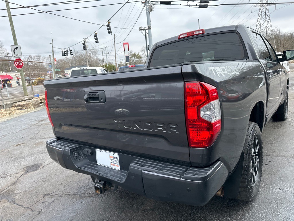 2016 Toyota Tundra Image 3