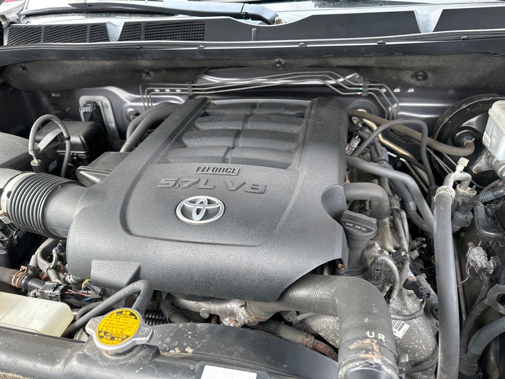 2016 Toyota Tundra Image 20