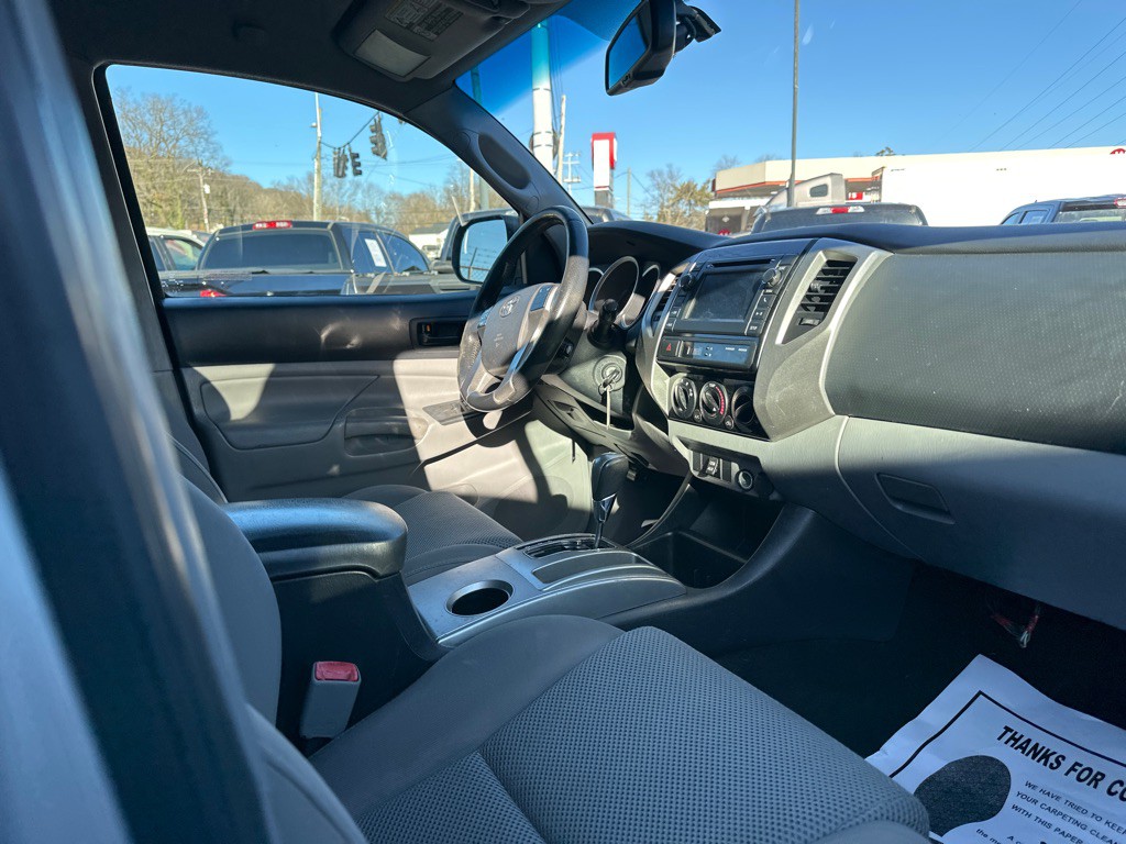 2013 Toyota Tacoma Image 7