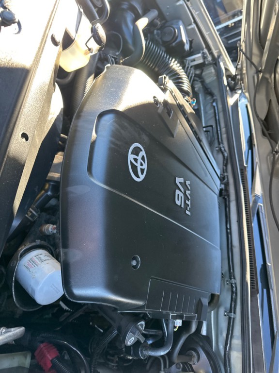 2013 Toyota Tacoma Image 16