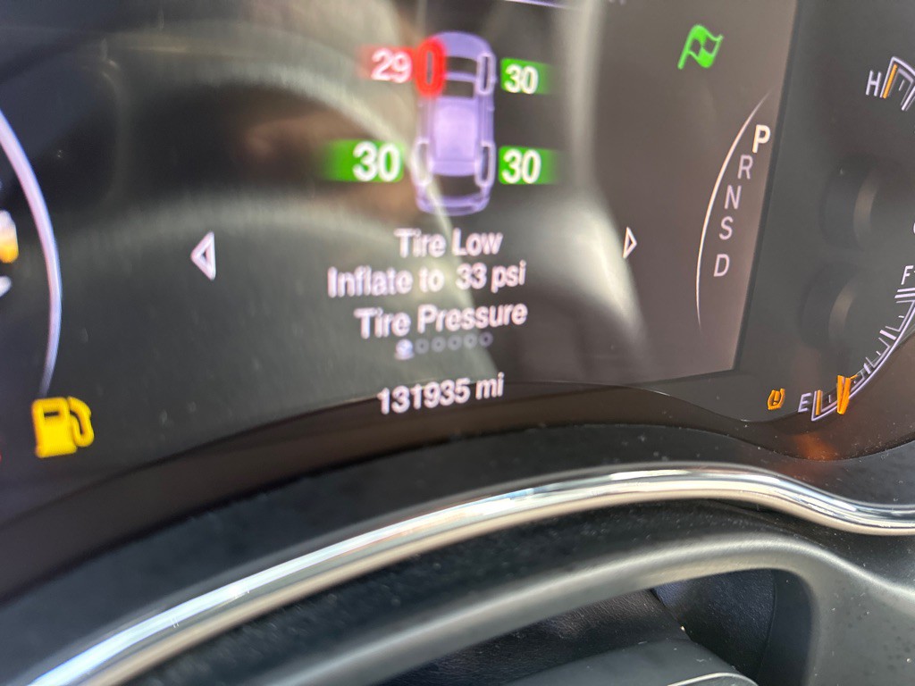 2014 Jeep Grand Cherokee Image 15