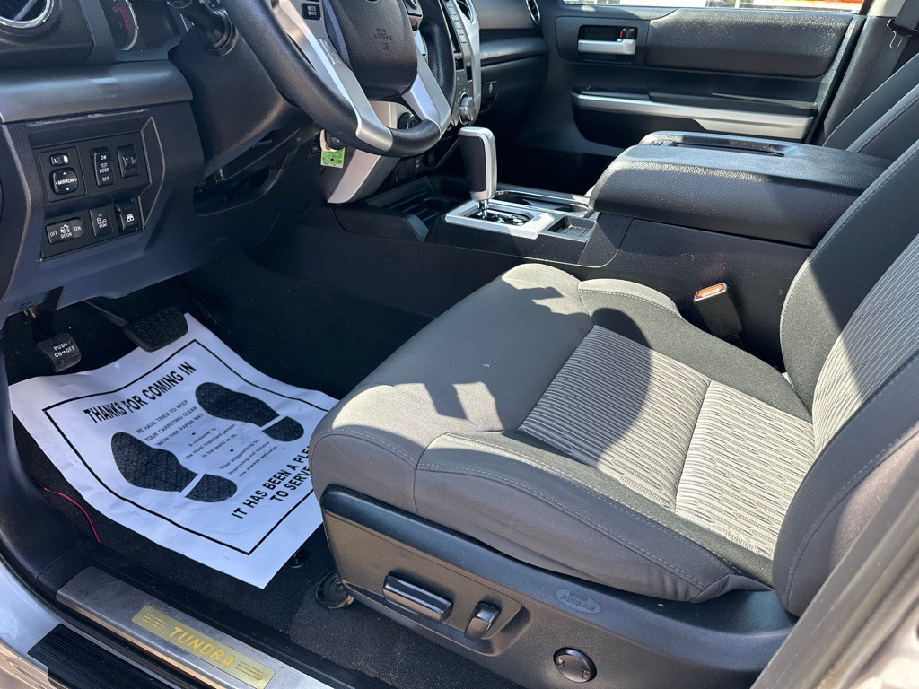 2016 Toyota Tundra Image 15
