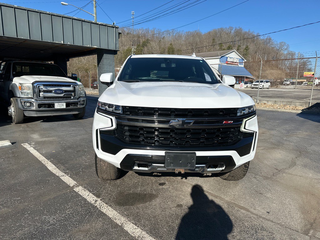 2021 Chevrolet Suburban Image 5
