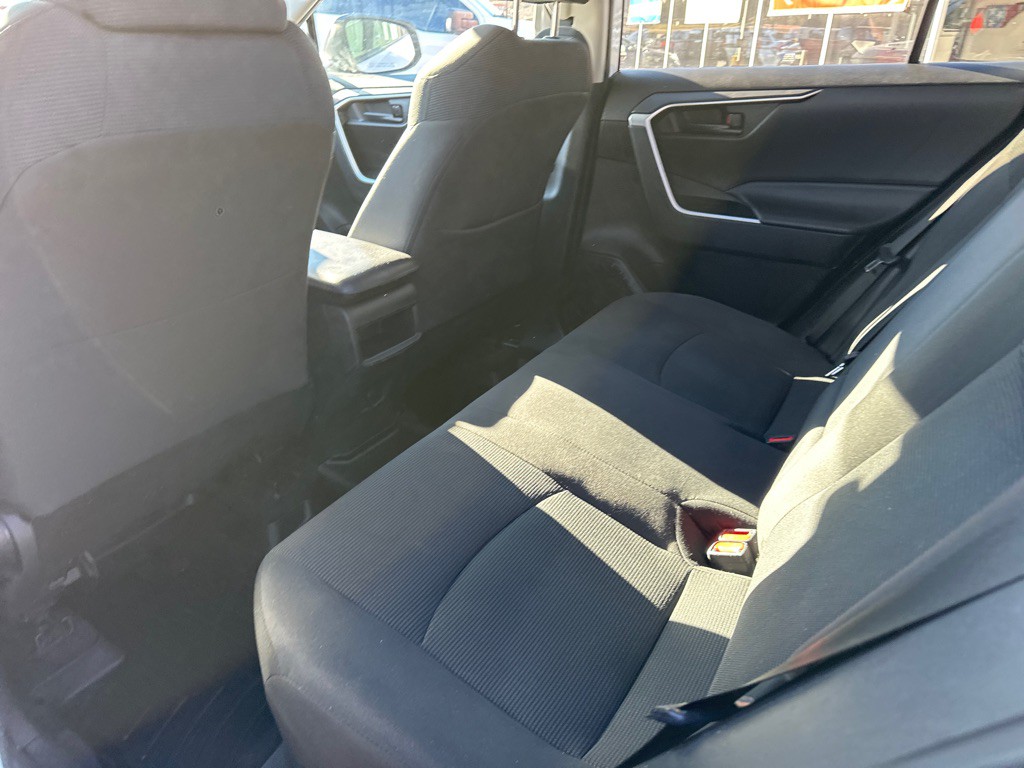 2021 Toyota Rav4 Image 12