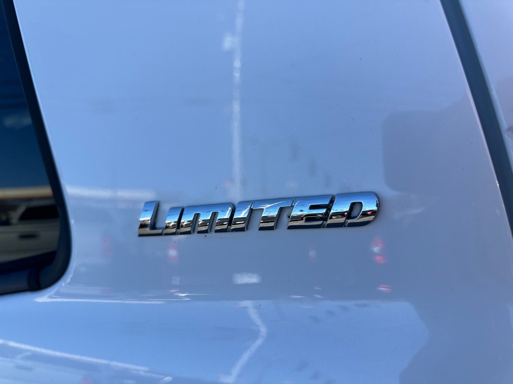 2015 Toyota Tundra Image 14