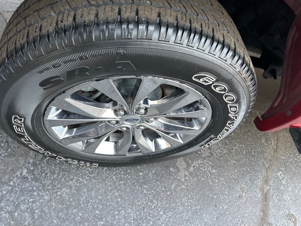 2016 Ford F-150 Image 12