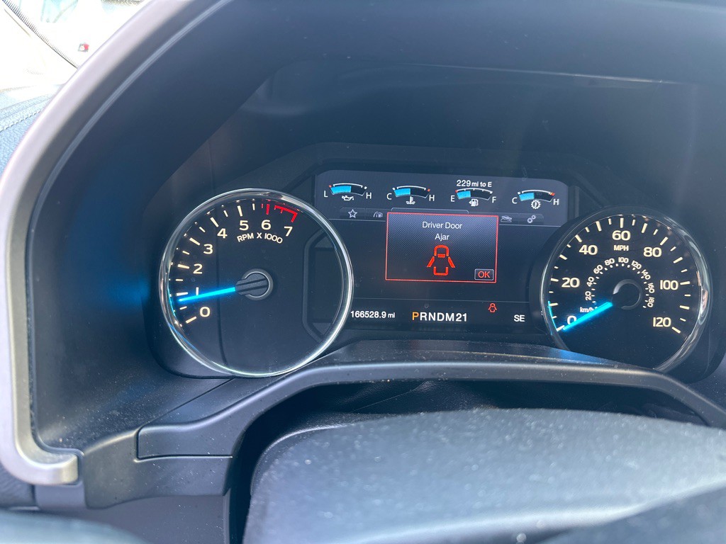 2016 Ford F-150 Image 16