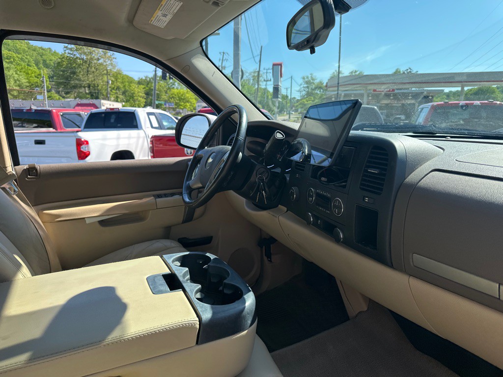 2013 Chevrolet Silverado 1500 Image 11