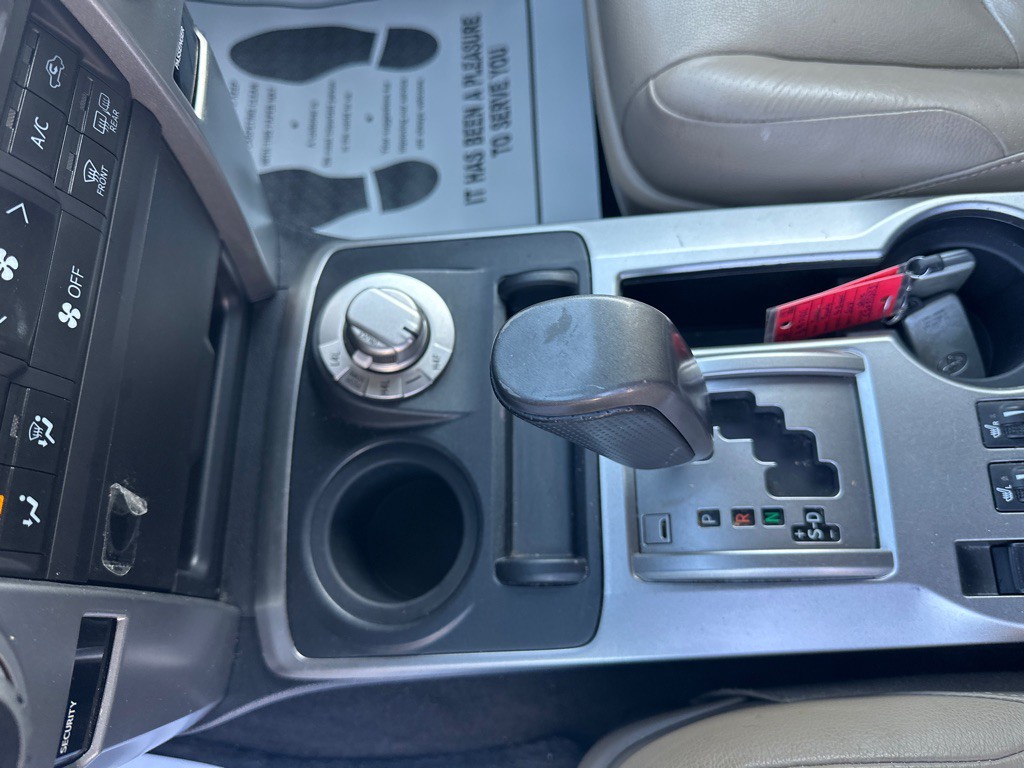 2012 Toyota 4Runner Image 19