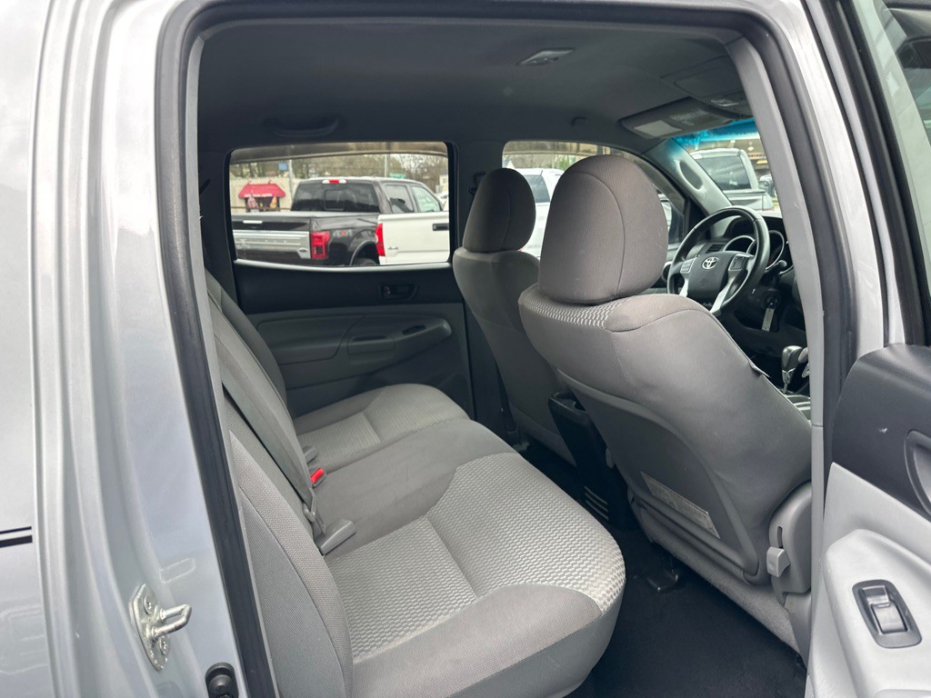 2012 Toyota Tacoma Image 9
