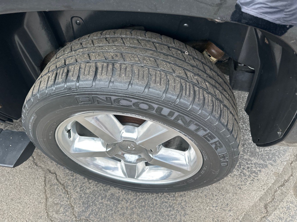 2011 Chevrolet Tahoe Image 12