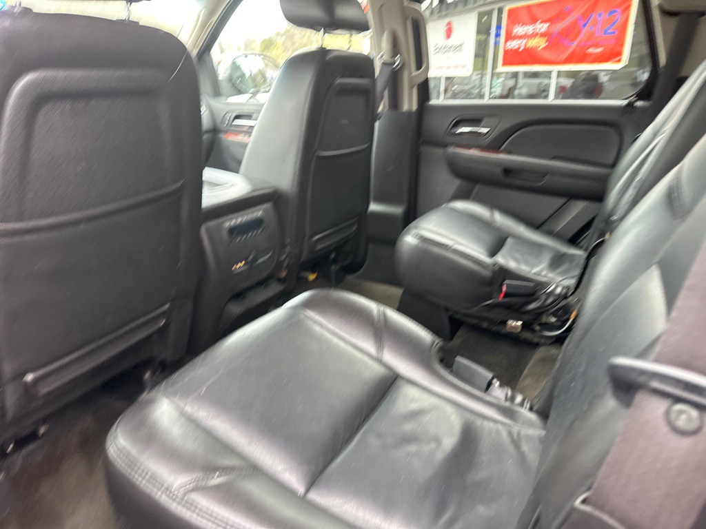 2011 Chevrolet Tahoe Image 13
