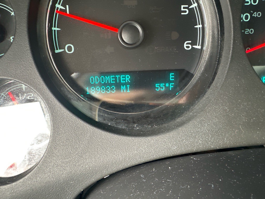 2011 Chevrolet Tahoe Image 15