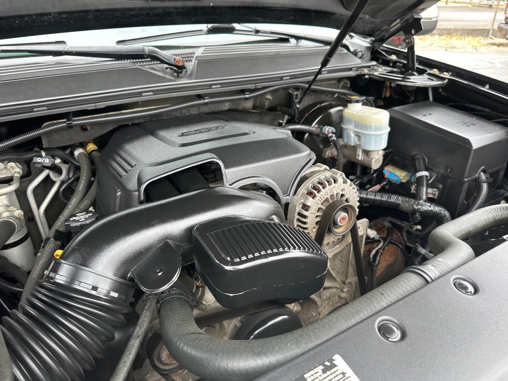 2011 Chevrolet Tahoe Image 18