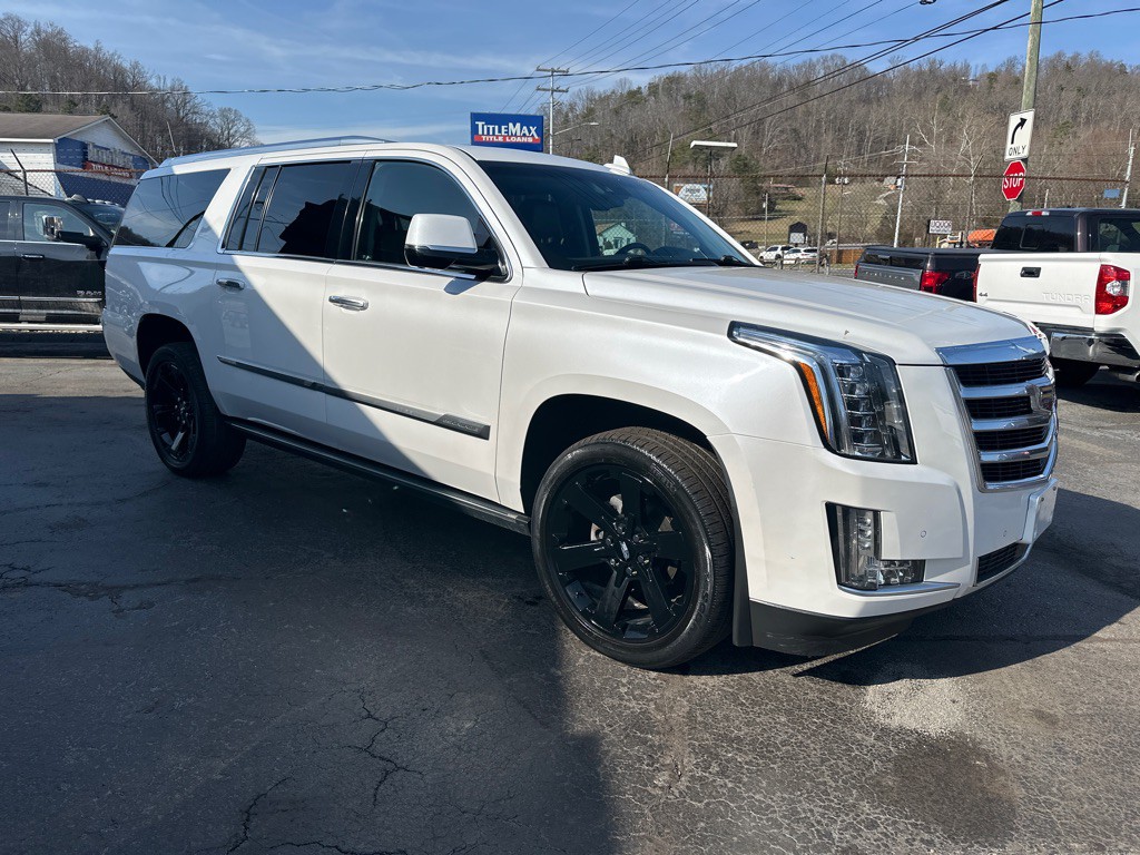 2016 Cadillac Escalade Image 4