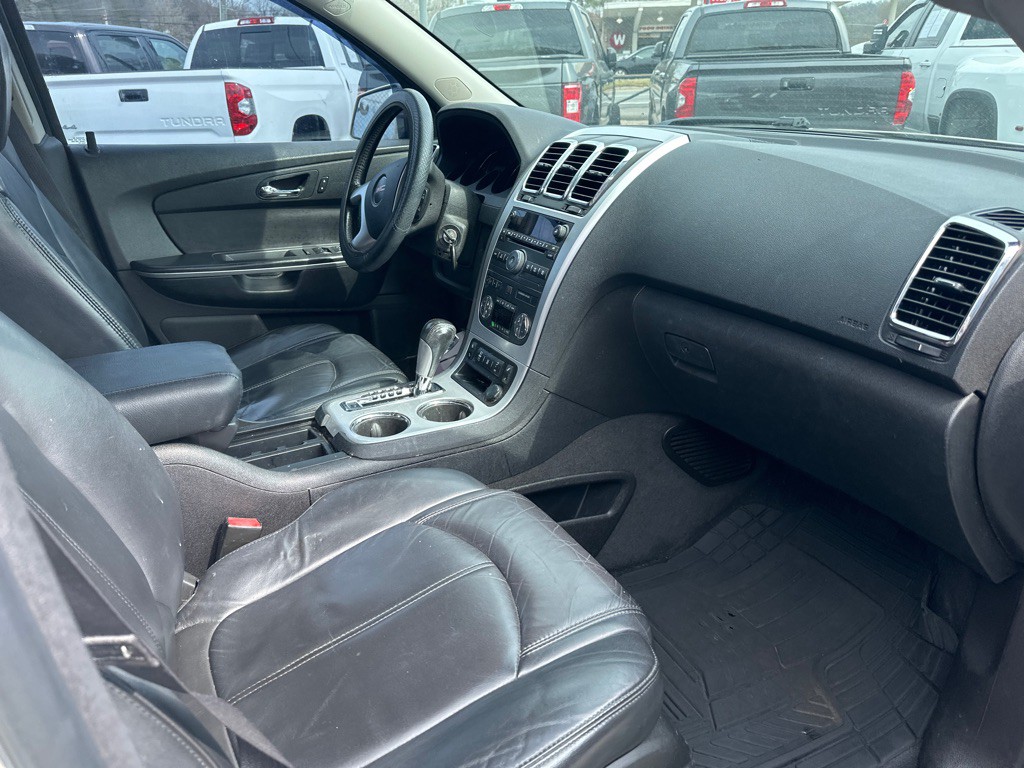 2012 GMC Acadia Image 7